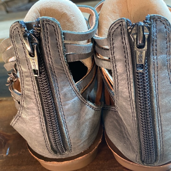 Gladiator Sandal “ Kickers Lilou”Women’s Size 37 Preowned (used a few times) - Picture 5 of 8